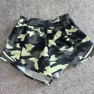 Lululemon, Green Camo, size 4, 4 inch shorts
